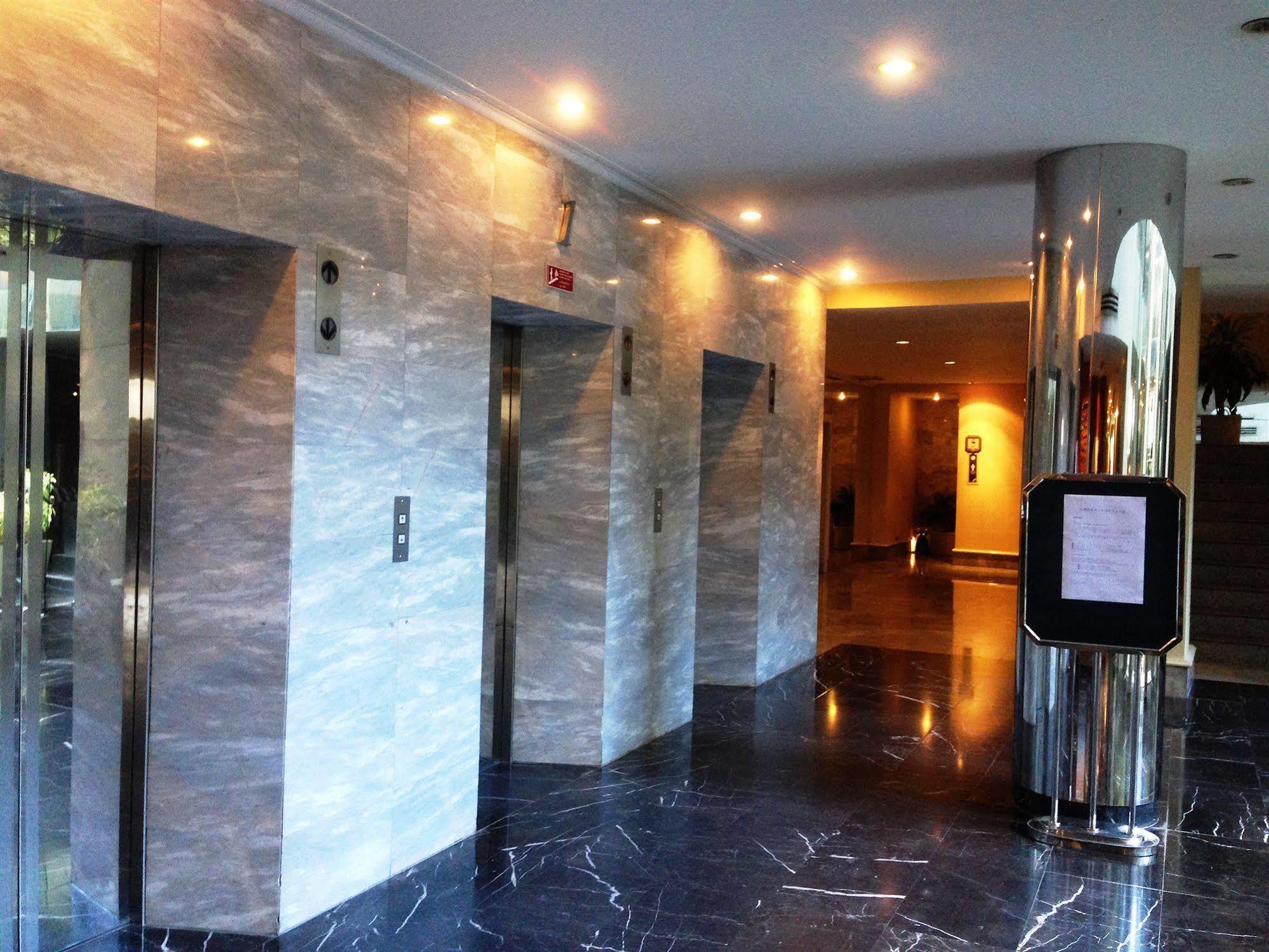 The City Hotel Sriracha By Bbh Japan Sziracsa Kültér fotó